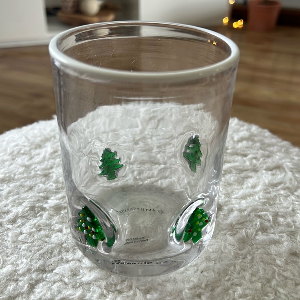 ANTHROPOLOGIE CHRISTMAS TREE JUICE GLASS USED